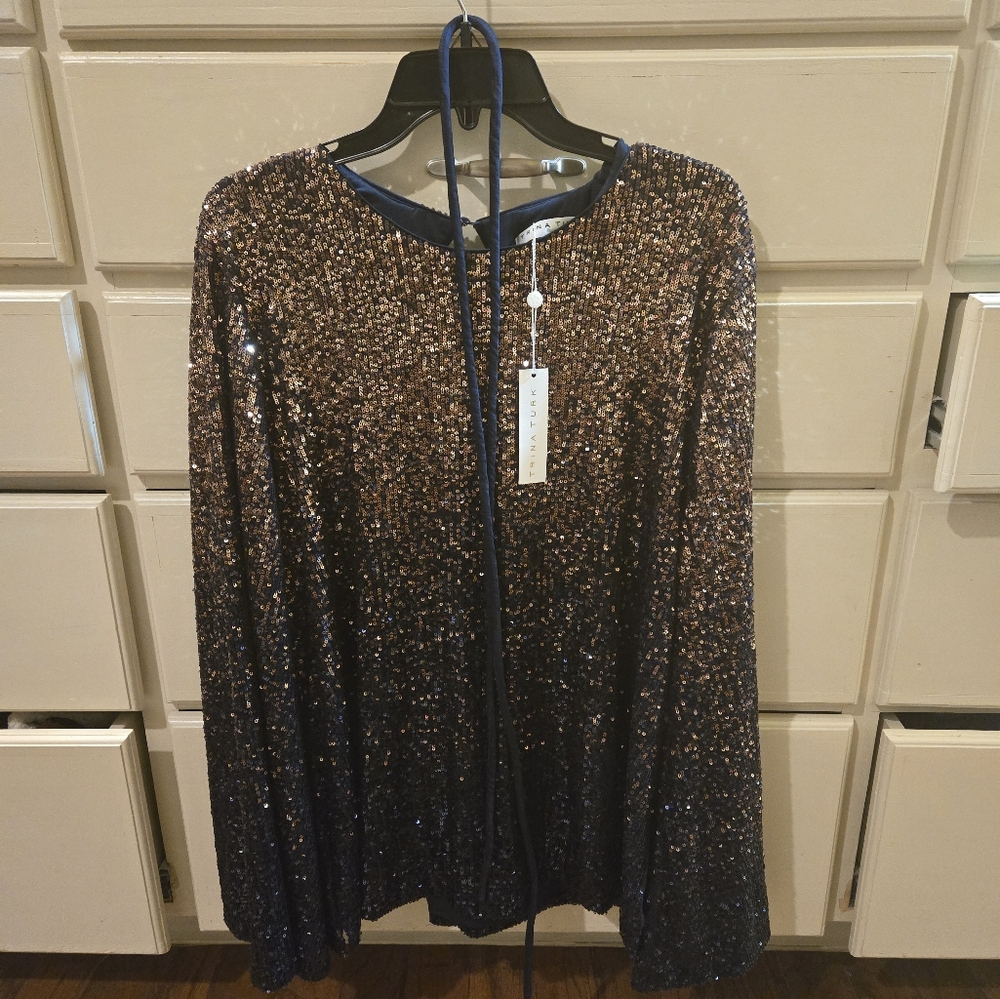 Beautiful ombre Trina Turk sequin blouse with satin belt. Sz XXL